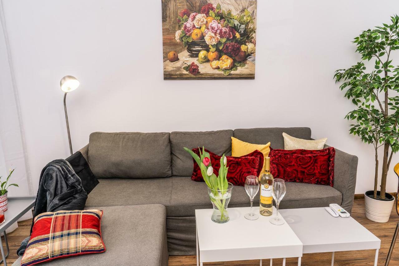 Апартаменты Loft Варна Экстерьер фото